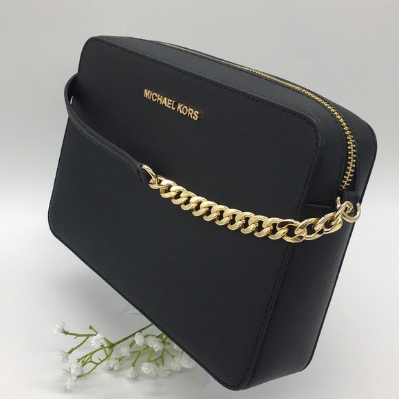 Michael Kors Handbags - MICHAEL KORS JET SET ITEM LG EW CROSSBODY LEATHER